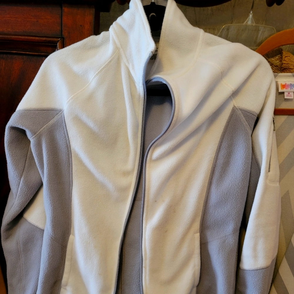Tek Gear fleece jacket sz L
